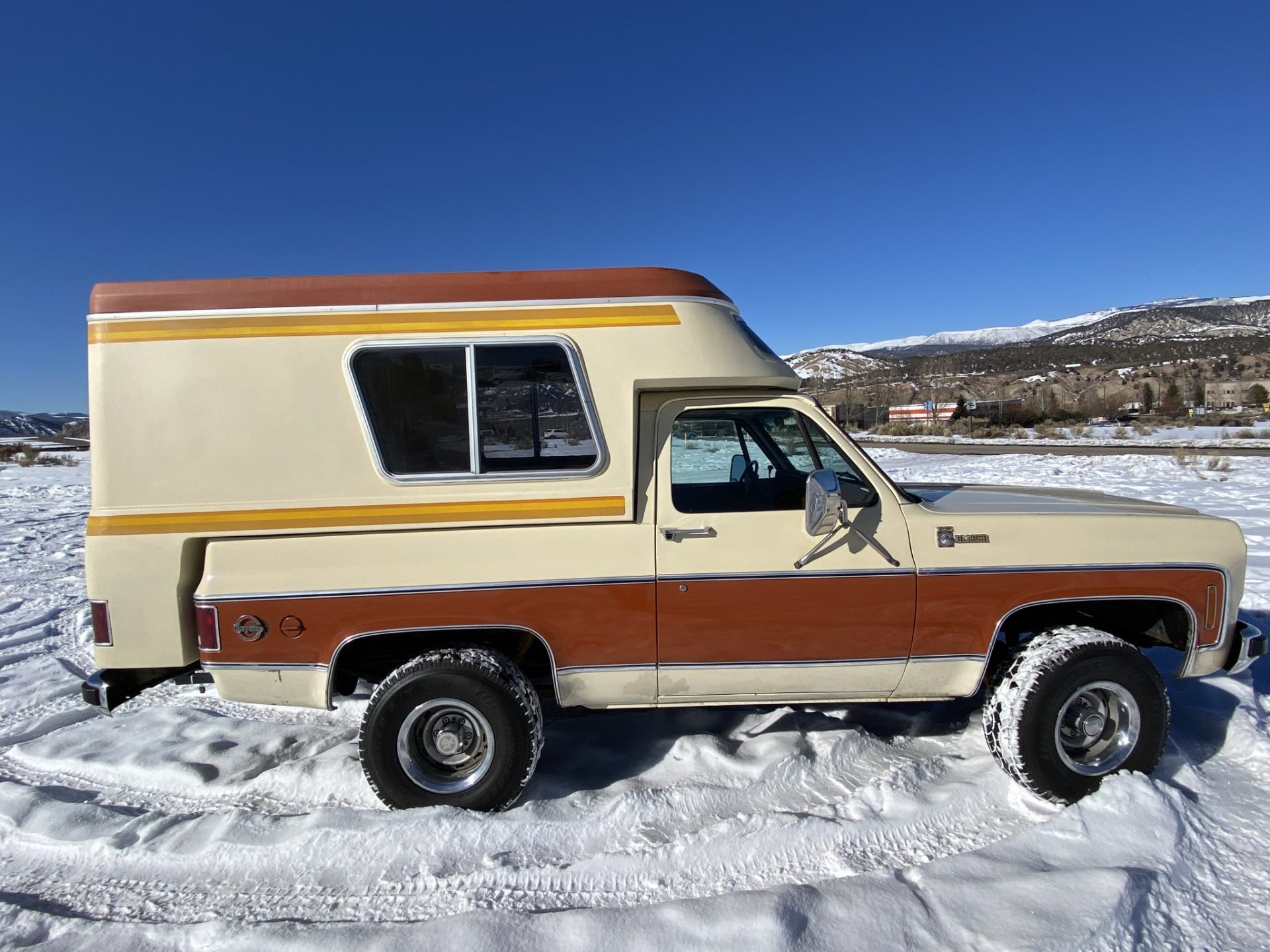 This 1976 Chevrolet K5 Blazer Chalet Camper Needs Some Proper Tlc To