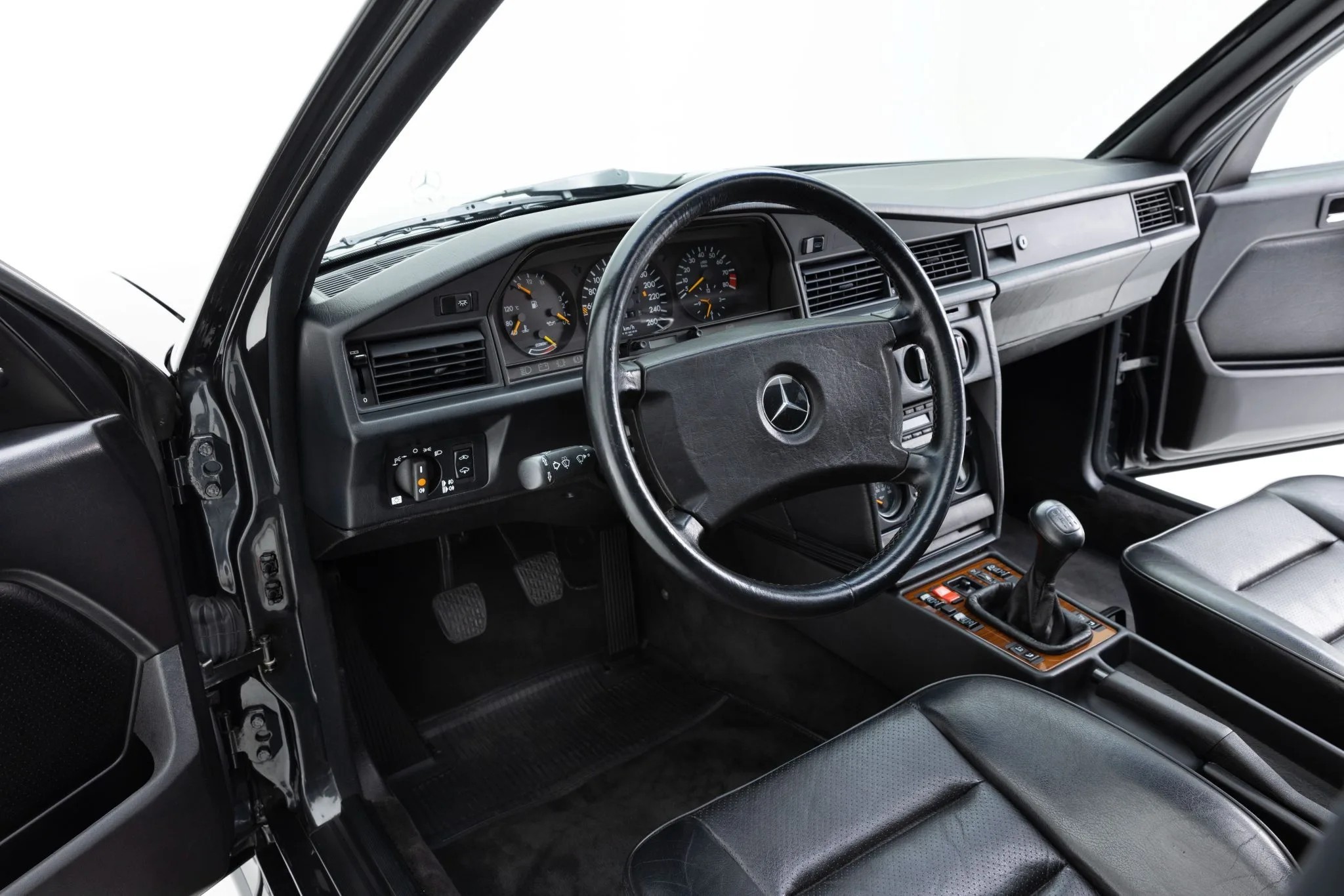 1989 Mercedes-Benz 190E 2.5–16 Evolution I Is a Time Capsule from the  Golden Age of Racing - autoevolution