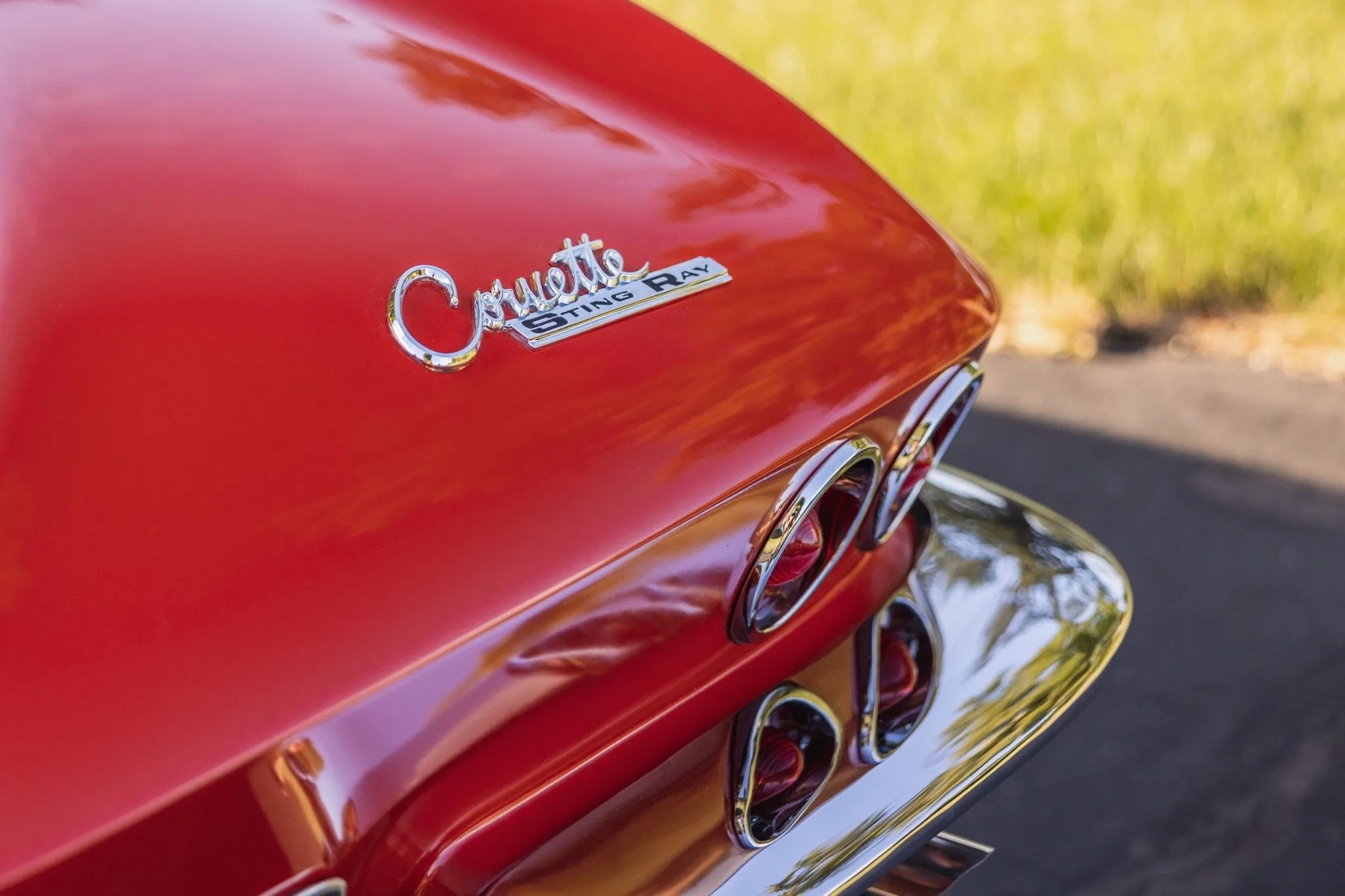 This Stunning 1963 Chevrolet Corvette Split-Window Is a Bloomington ...