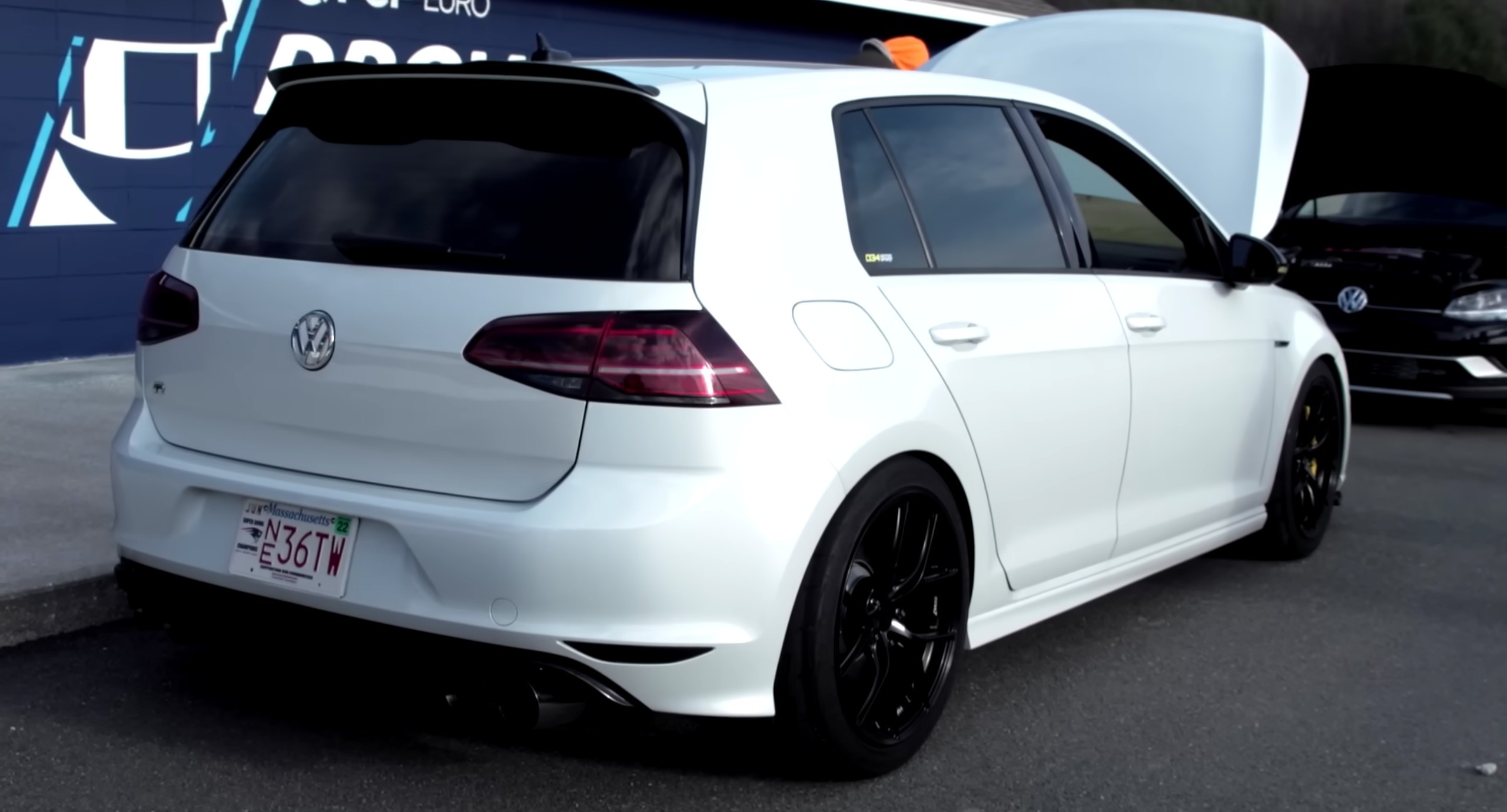 This VW Golf R Sleeper With an Audi RS3-Swap Is the Ultimate Wolf in ...