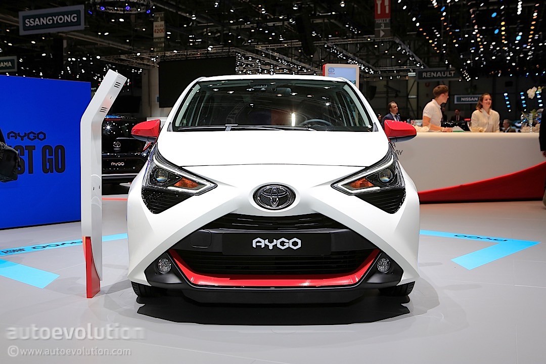 Toyota Aygo Revealed Before 2014 Geneva Motor Show - autoevolution