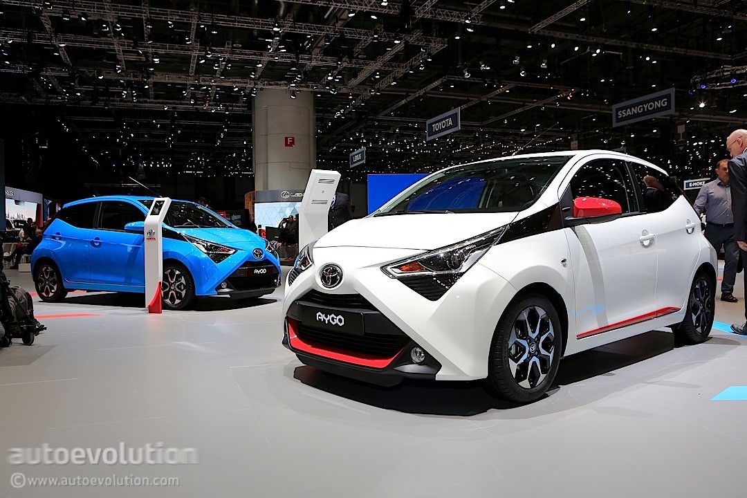 2018 Toyota Aygo Facelift Looks like It Didn't Catch Enough Sleep in ...