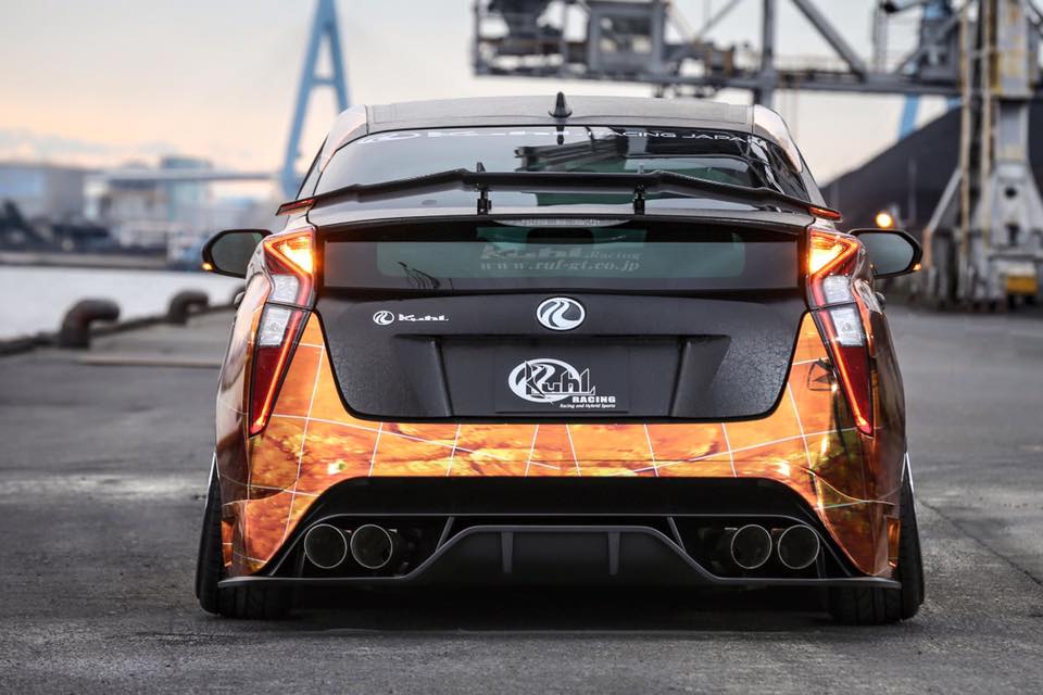 tuned-2016-prius-with-quad-exhaust-and-leather-wrap-looks-too-weird_10.jpg