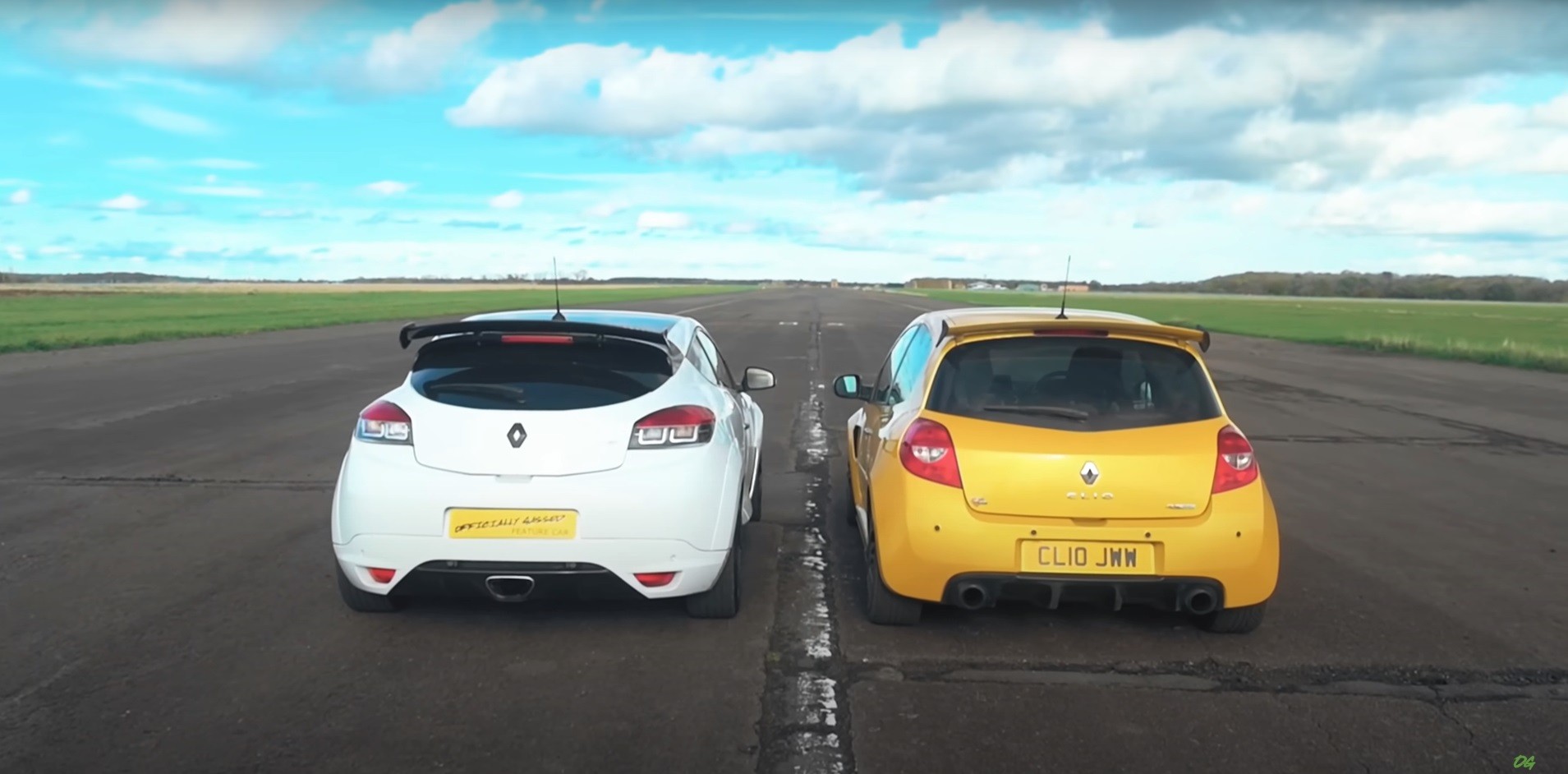 Turbo vs Supercharged Challenge, the Exciting French Hot Hatch Edition - autoevolution