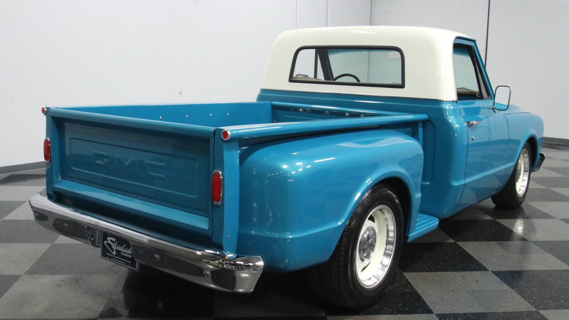 Turquoise 1967 GMC C10 Stepside Pickup Truck Is This Week's Restomod ...