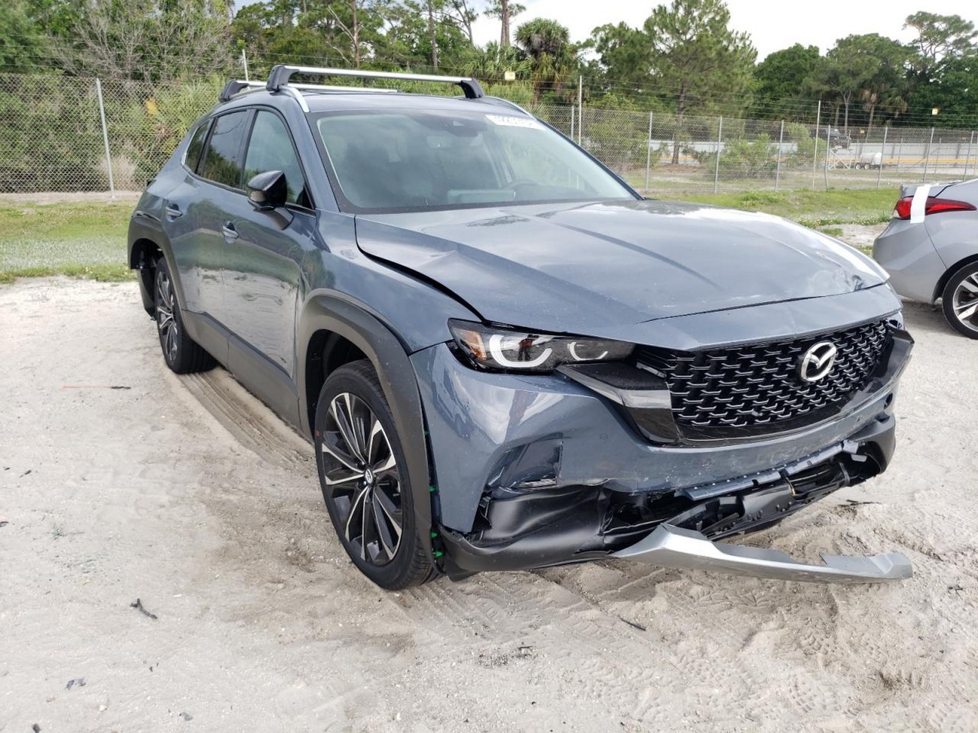 two-month-old-2023-mazda-cx-50-looks-absolutely-pitiful-wrecked-suv