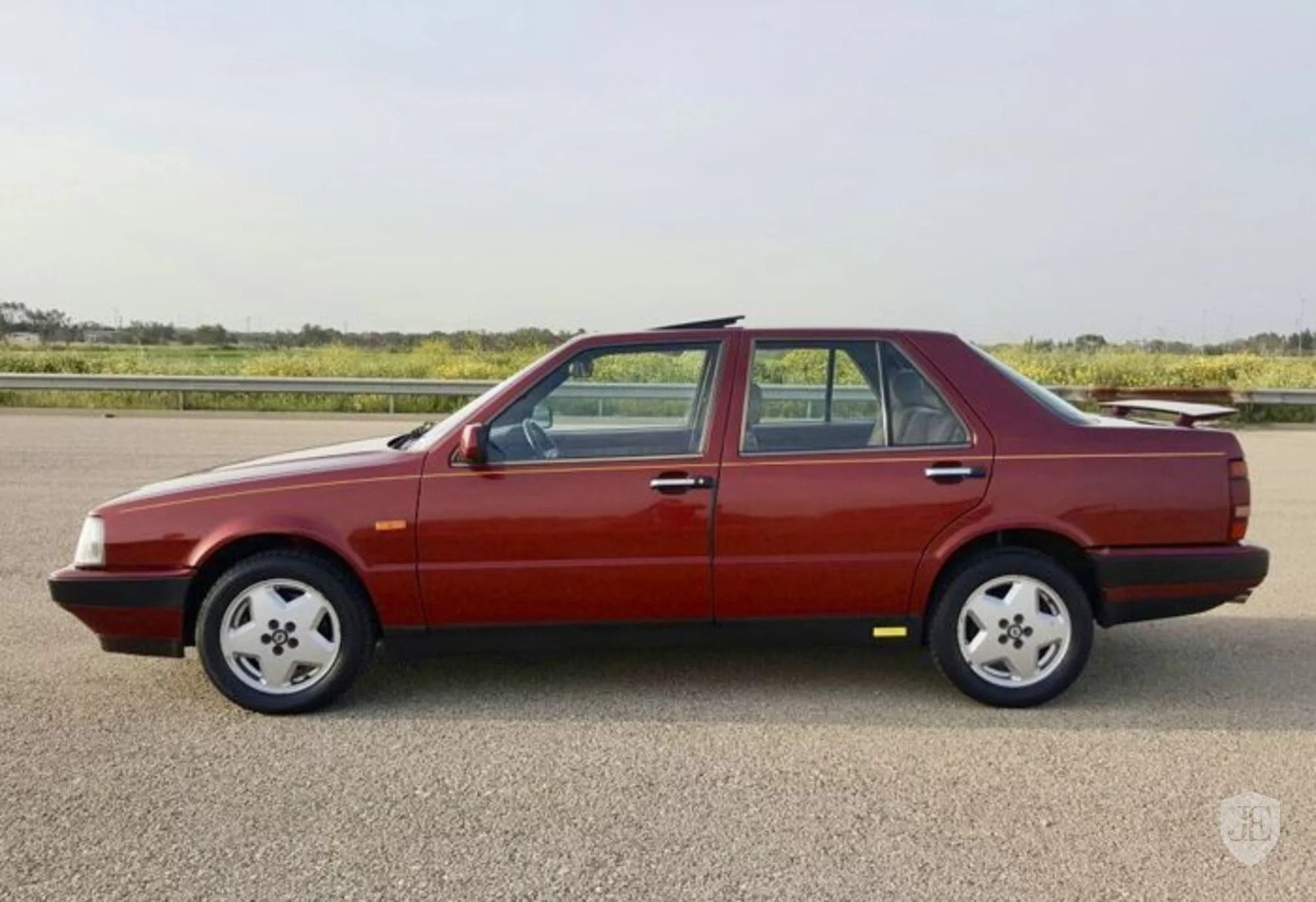 Two Owner Lancia Thema 832 Listed For Sale Autoevolution