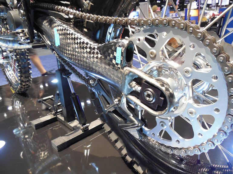 Unit Skycraft Shows Awesome Carbon FMX Prototype Bike - autoevolution