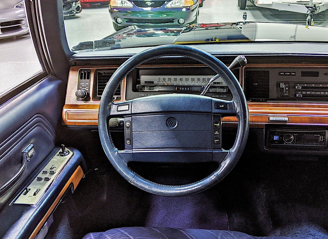 1990 grand marquis interior doors parts