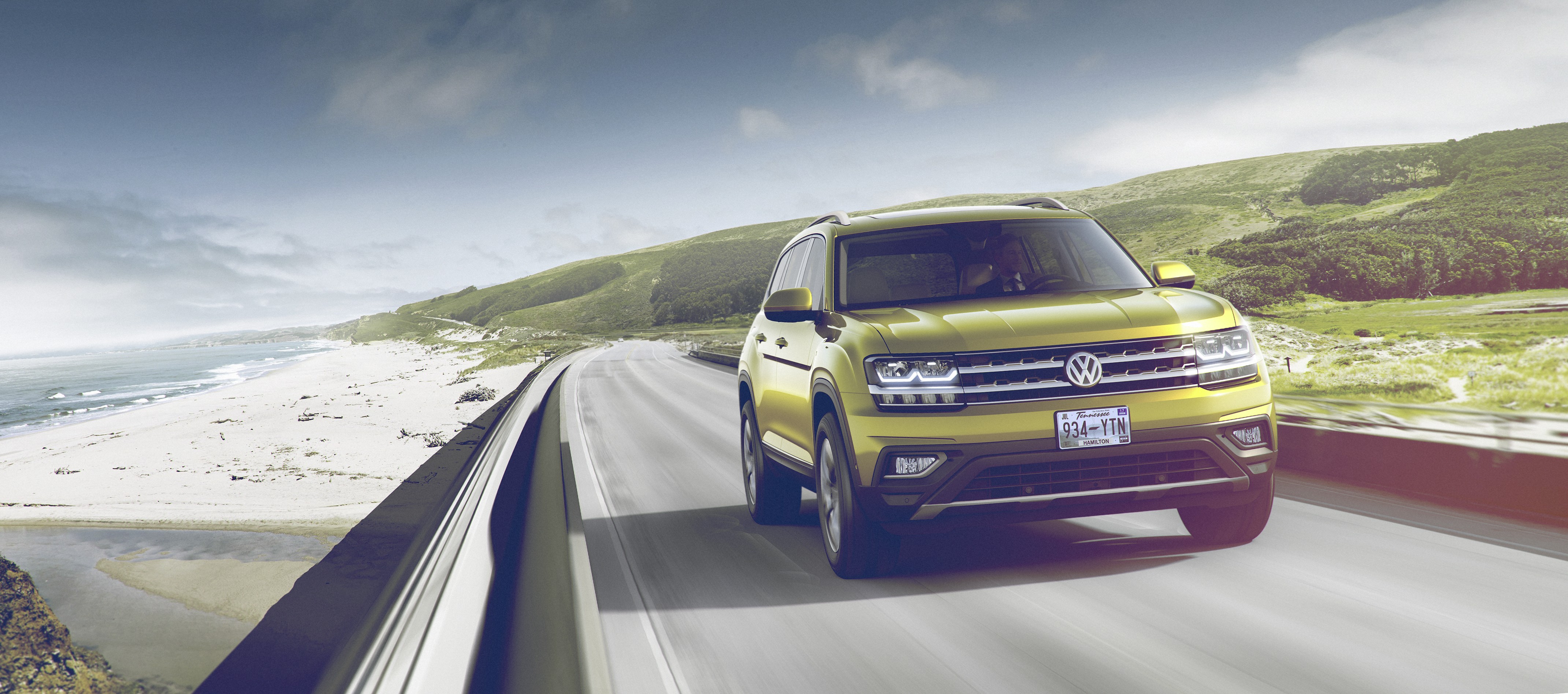 Rendering: Volkswagen Brings Back the Sharan as an Electric Minivan -  autoevolution
