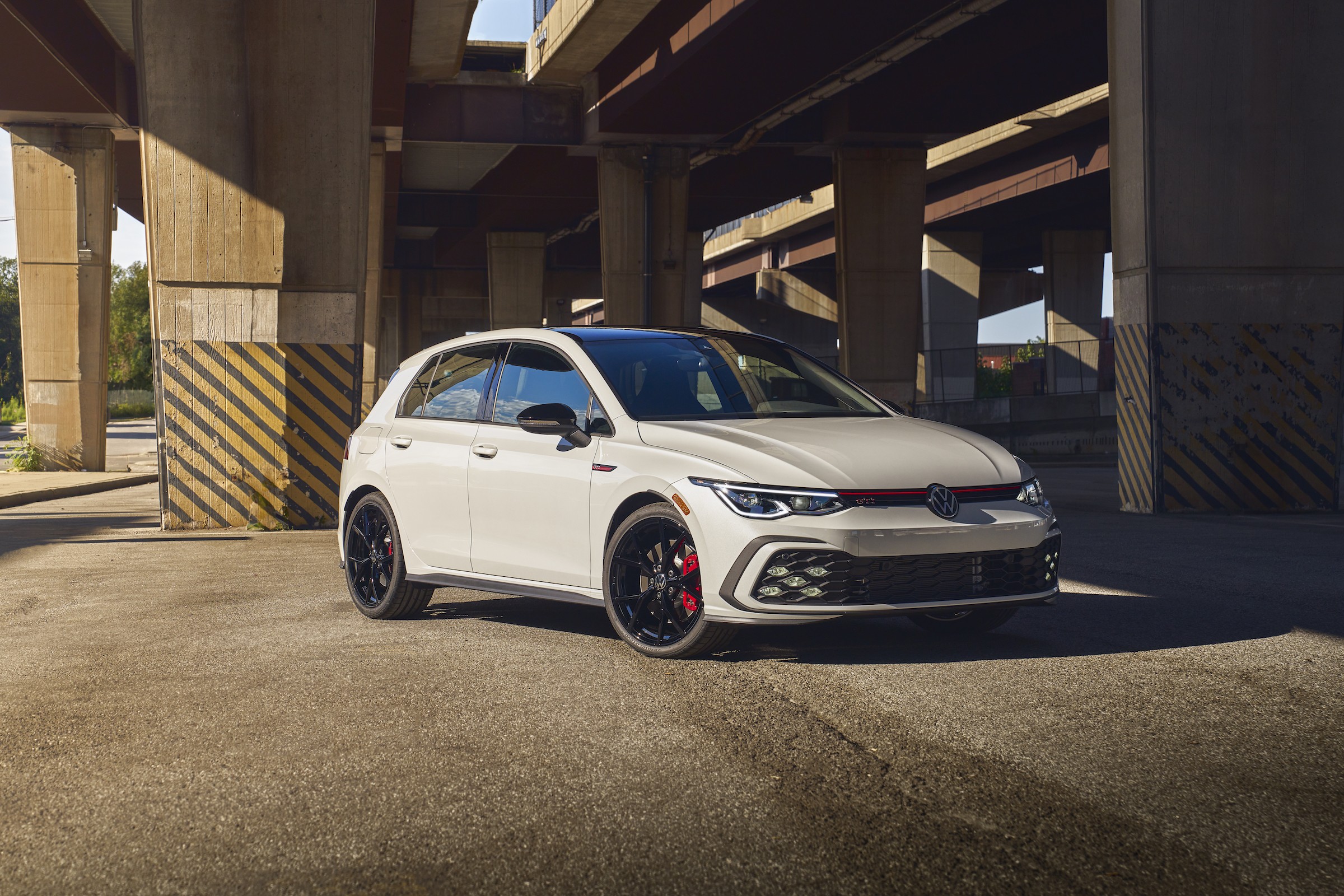Volkswagen Rolls Out 2024 Golf GTI 380, a Swan Song for the Manual