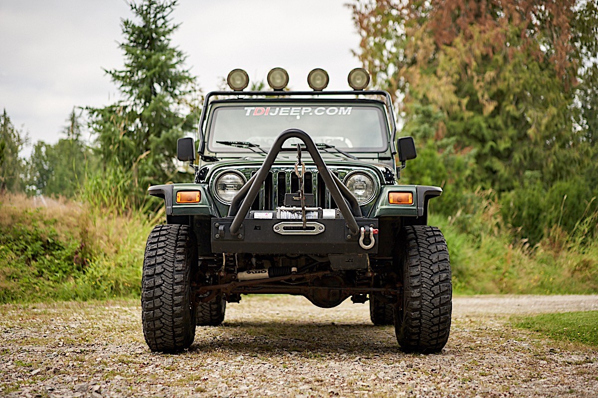 Volkswagen TDI-Powered 1997 Jeep Wrangler Can Hold Its Own on the Moab  Trails - autoevolution