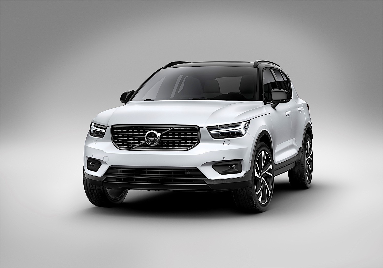Volvo XC40 Named 2018 European Car of the Year - autoevolution