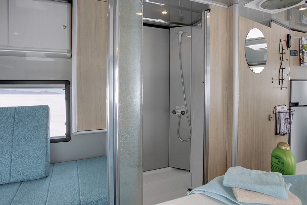 Watch Out Airstream and Winnebago! Safari Condo's F2414 Is Coming In ...