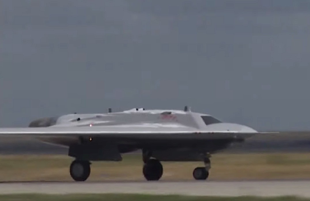 Watch Russian Hunter Combat Drone Take Flight, Out for Reaper Blood ...
