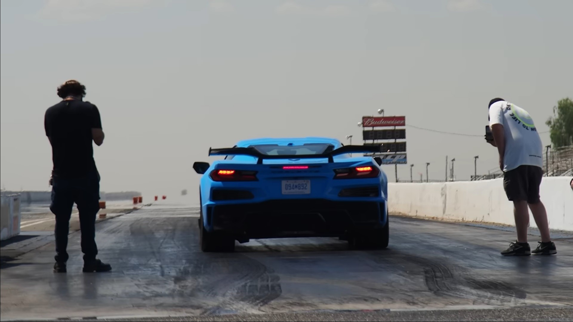 Watch the 2023 Chevrolet Corvette Z06 Exceed GM's Official 1/4Mile