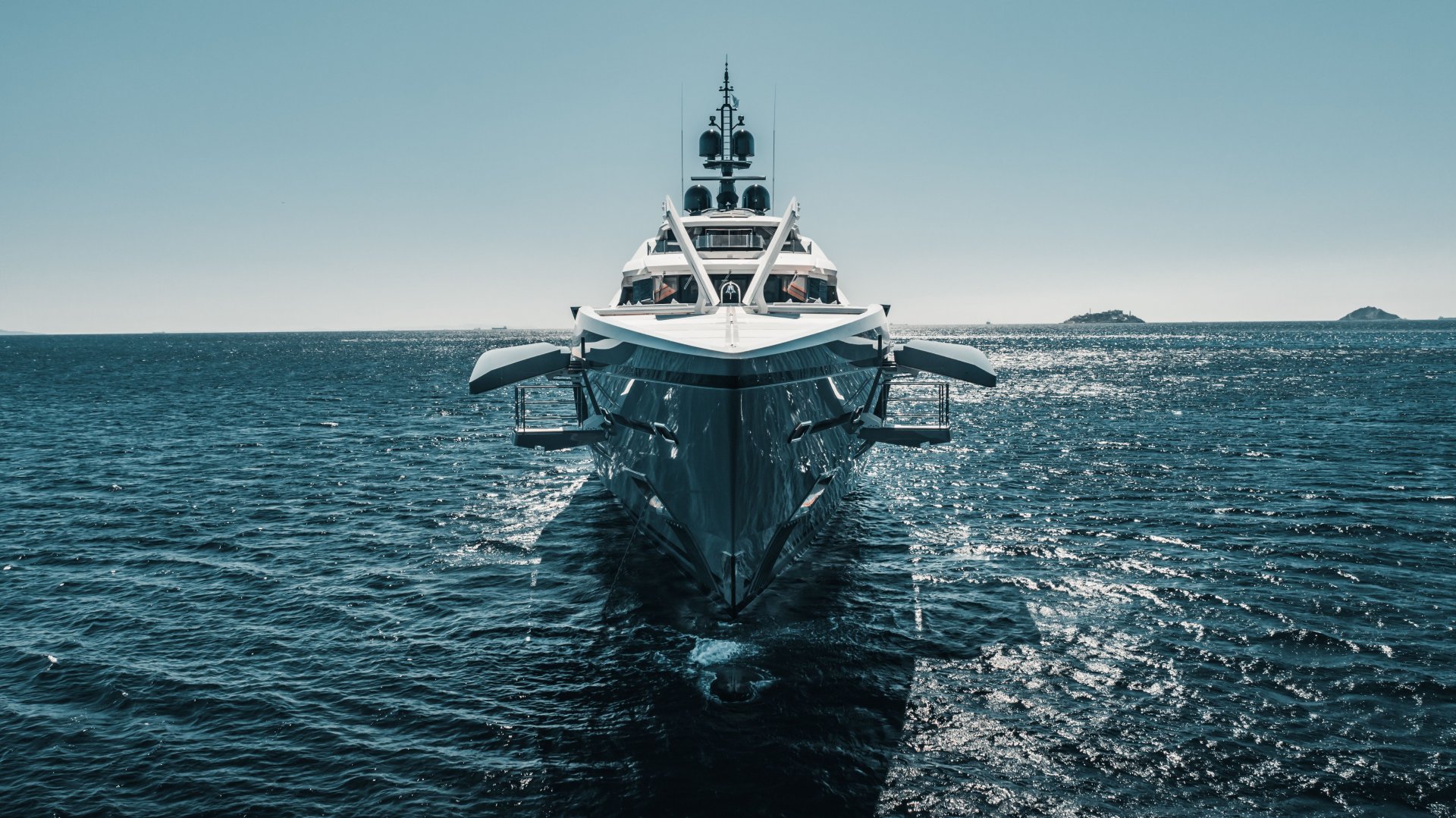 tiana yacht