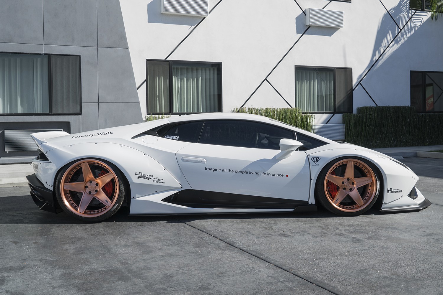 White Liberty Walk Huracan Shows Split Stormtrooper Personality with ...
