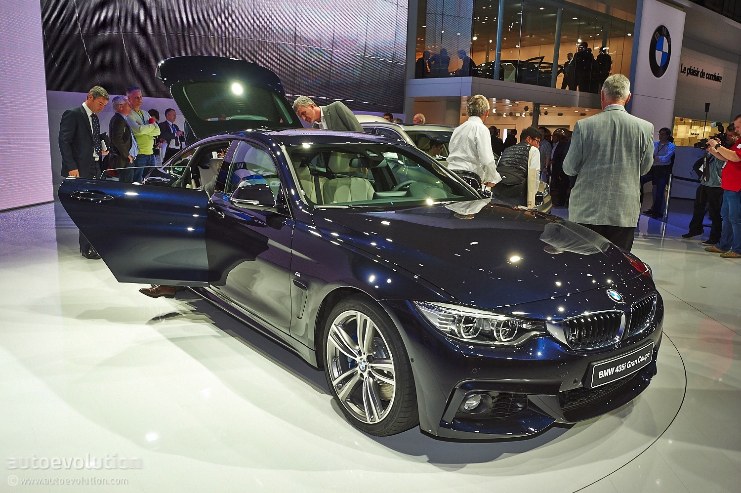 World Debut: BMW 4 Series Gran Coupe Unveiled in Geneva [Live Photos] -  autoevolution