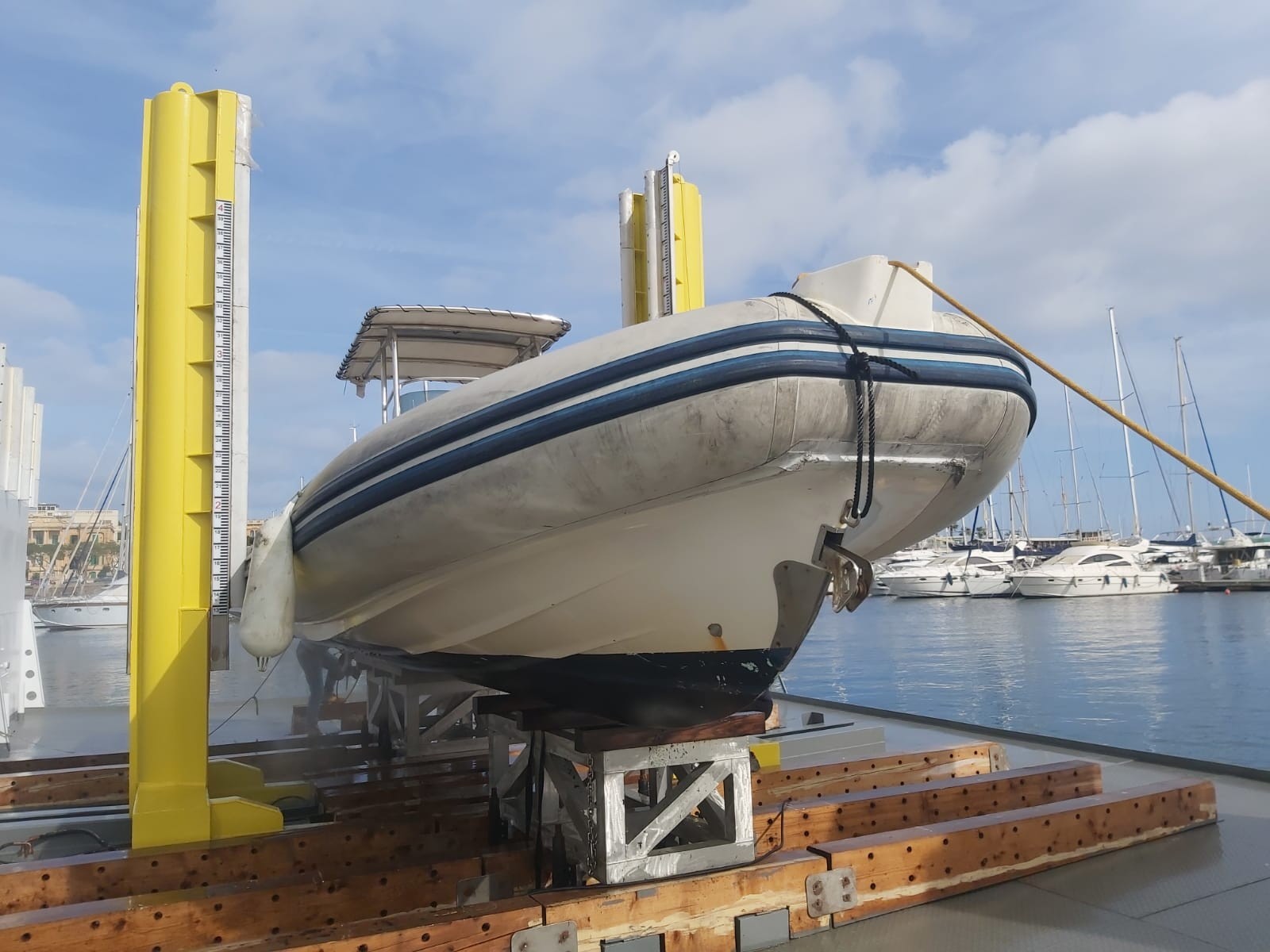 yacht lift malta plc