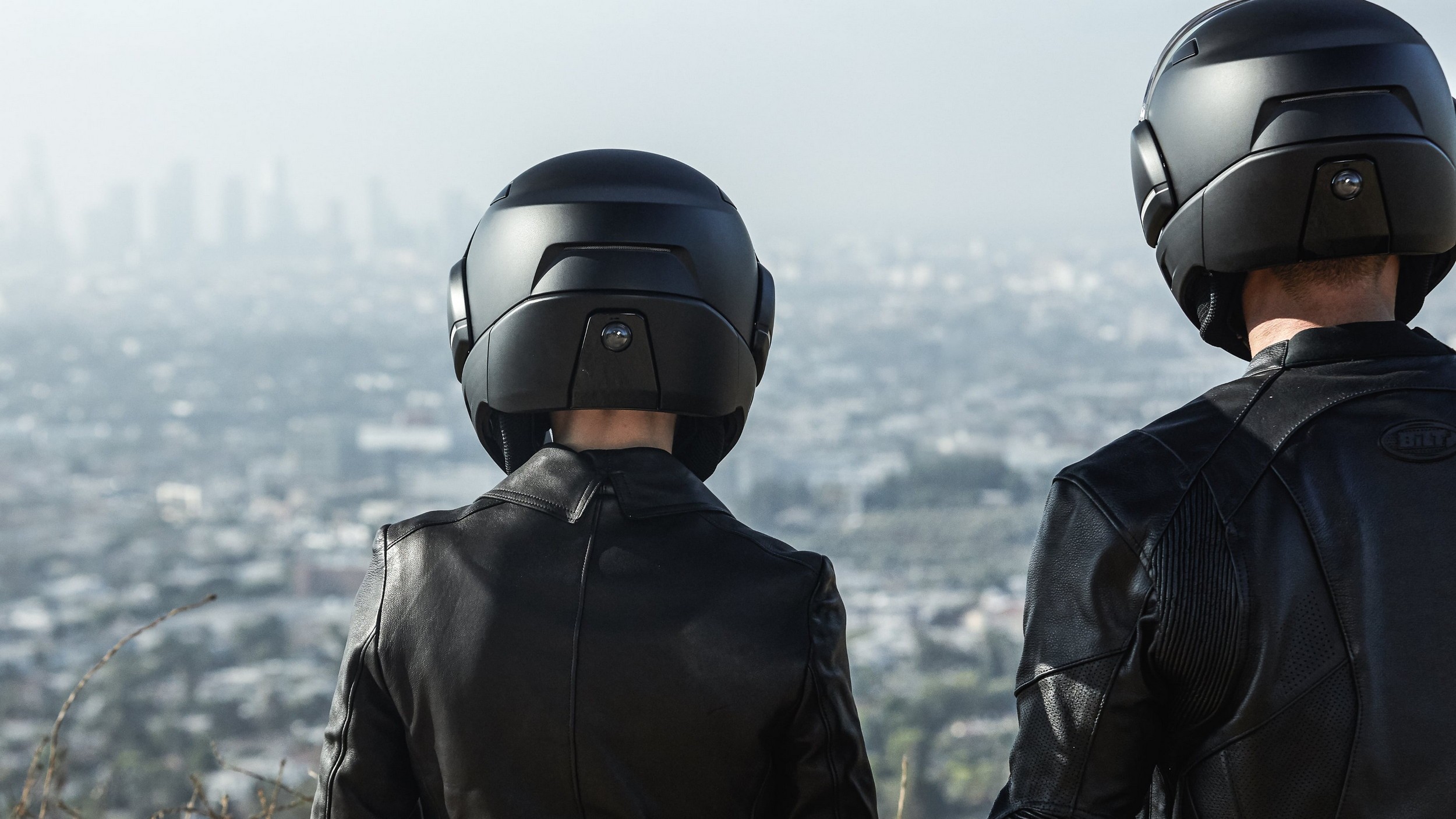 X1 Helmet 360 Degrees FOV, Siri Google Assistant - autoevolution
