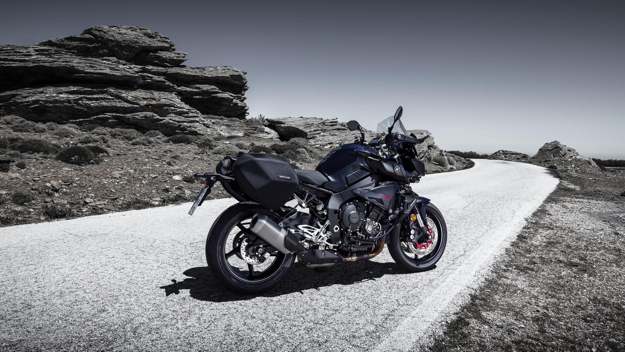 Yamaha MT 10 Gets a Full List of Accessories and Can 