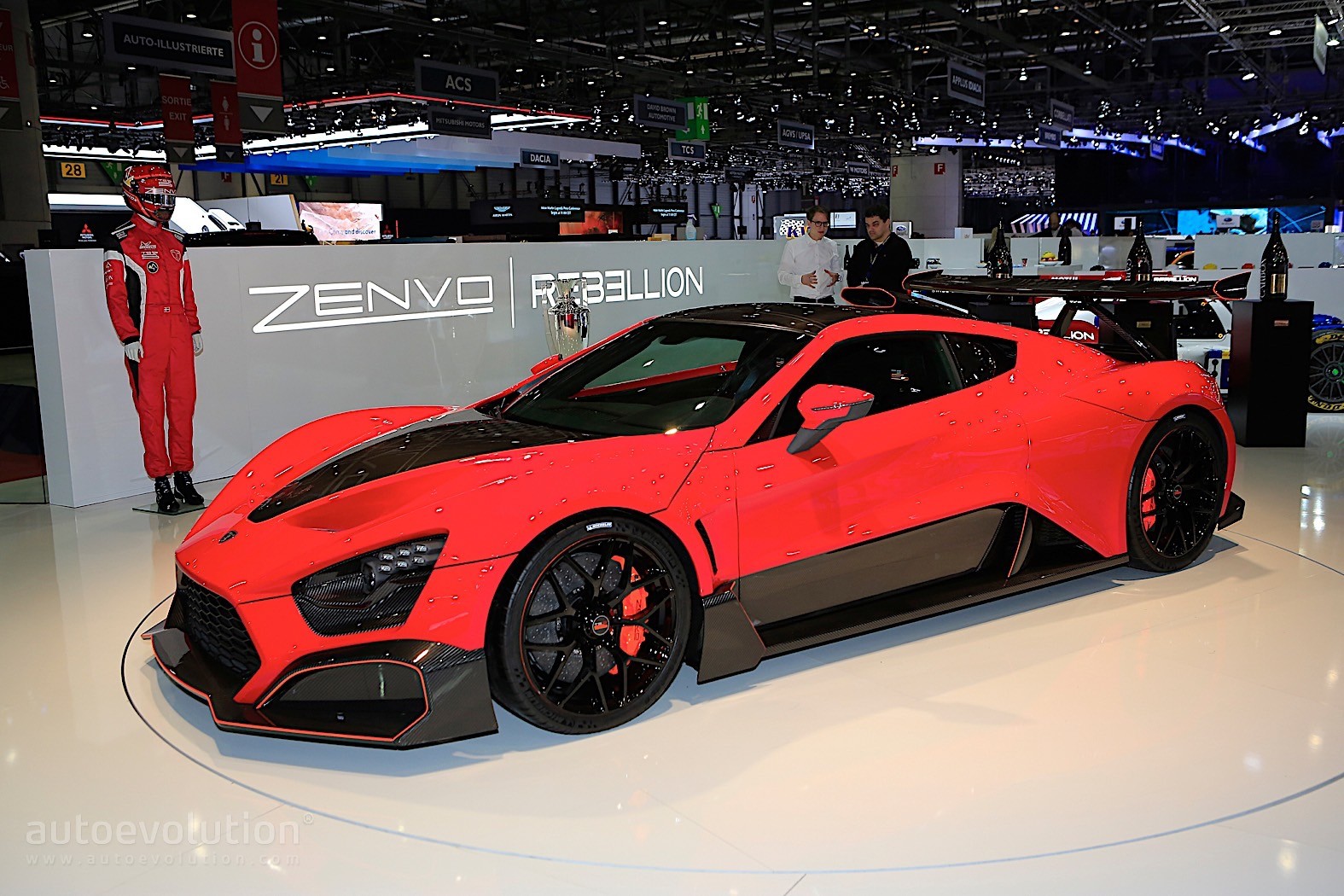 Zenvo Tsr S Joins Twin Supercharged Lineup In Geneva Autoevolution