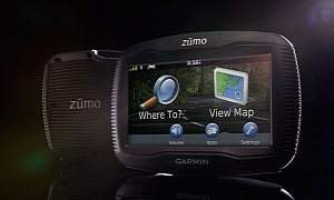 Garmin zumo390LM Brings Awesome Features