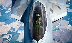 Geared Up F-22 Raptor Pilot Shows Us How Close Planes Get During Refueling
