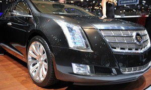 Geneva 2011: Cadillac XTS Platinum Concept <span>· Live Photos</span>