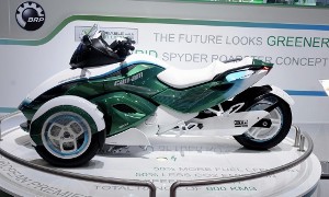 Geneva 2011: Hybrid CanAm Spyder Roadster <span>· Live Photos</span>