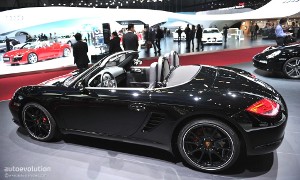 Geneva 2011: Porsche Boxster S Black Edition <span>· Live Photos</span>