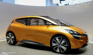 Geneva 2011: Renault R-Space Concept <span>· Live Photos</span>