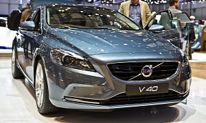 Geneva 2012: Volvo V40 <span>· Live Photos</span>