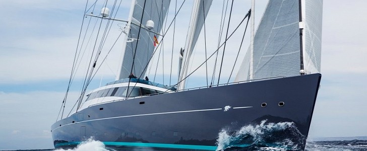Aquijo is the world's largest high-performance two-mast sailing yacht