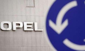 German Minister Urges GM to Submit Opel Plan
