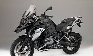 German Prices For the 2016 BMW R1200GS TripleBlack and Other Bikes Announced