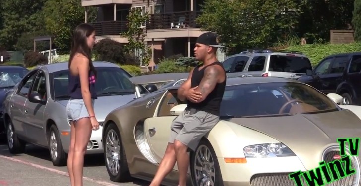 Getting Girls in a Bugatti Veyron: the Ultimate Gold Digger Prank