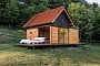 GlamBOX: In This Rustic Tiny House, the Master Bed Is the Only One With Wheels
