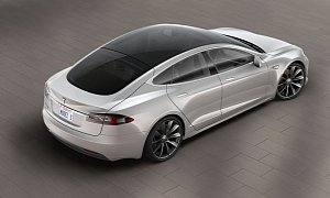 "Glass Roof" Option Introduced on Model S Days After "Tesla Glass" Group Reveal