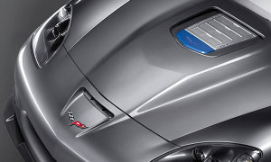 GM Denies Mid-Engine Corvette Rumours, Considering Hybrid Corvette