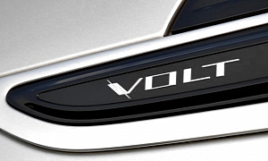 GM Expects to Sell 2,500 Chevy Volts in August