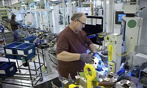GM Investing $325 Million to Build EV Parts in Michigan