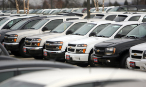 GM Offers $2,000 For Closed Dealers' Customers