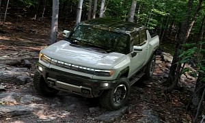 GMC Hummer EV Customers Are Faced With Long Waiting Times, GM Only Builds 12 Units per Day