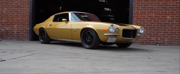 Gold-and-Black 1970 Chevy Camaro SS/RS Is Old School Muscle Restomod Done Right
