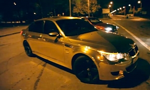 Gold BMW M5 in Russia