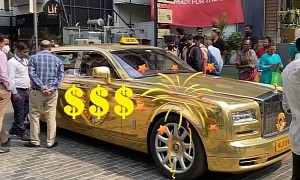 Gold Rolls-Royce Phantom Poorly Disguised as a Taxi Is a Sure Way to Get Attention