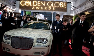 Golden Globe Awards: Chrysler 300C Signed by 300+ Celebrities