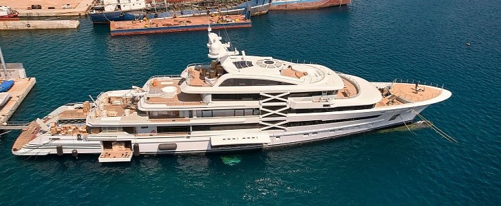 Project X from Golden Yachts has been delivered, will make its debut at the 2022 Monaco Yacht Show